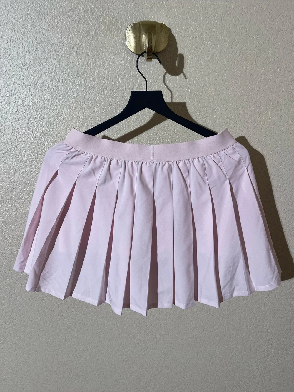 ALO Yoga Light Pink Pleated Skater Skirt